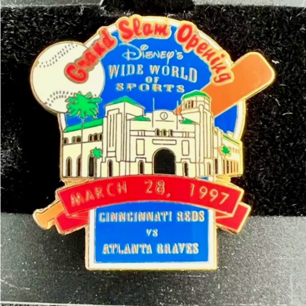 Walt Disney World Wide World of Sports inaugural 3/28/97 Error pin